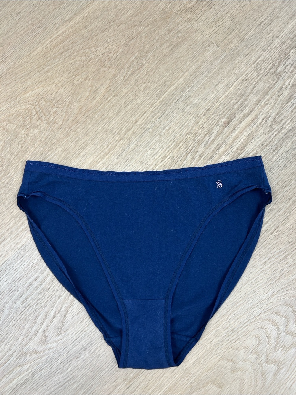 Victoria’s Secret High Leg Brief Panty M